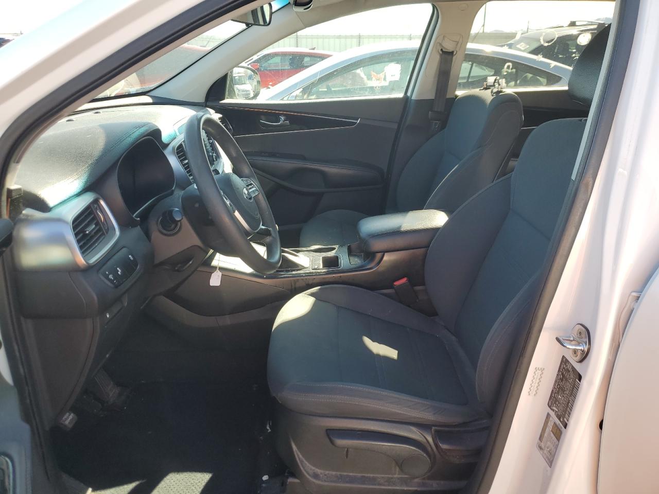 2020 Kia Sorento - Image 7