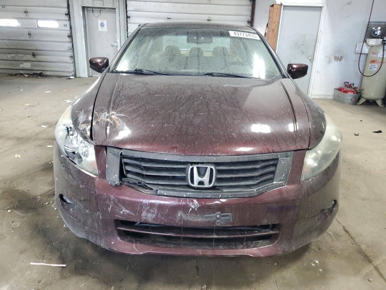 2010 Honda Accord - Image 5