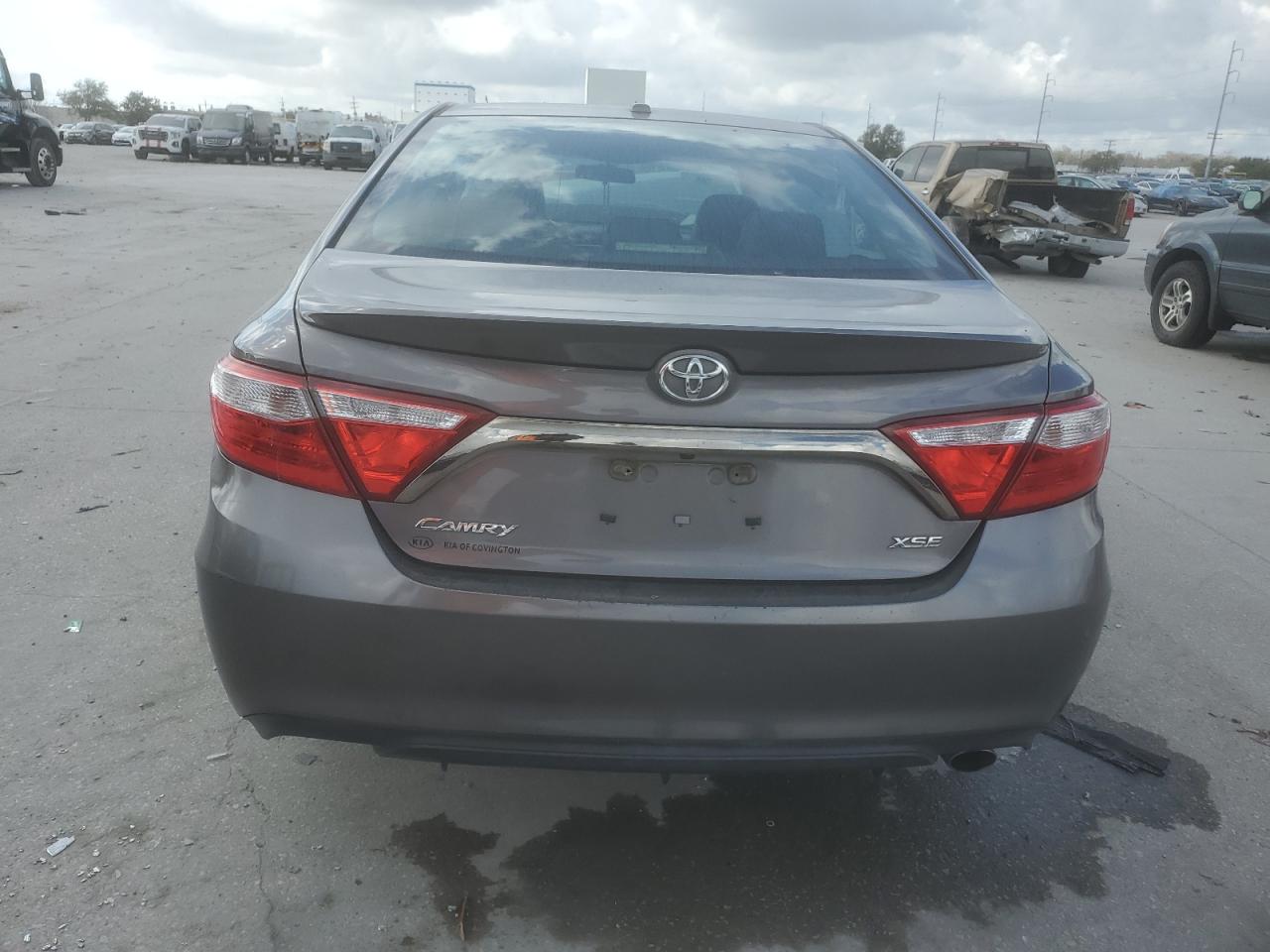 2016 Toyota Camry - Image 6