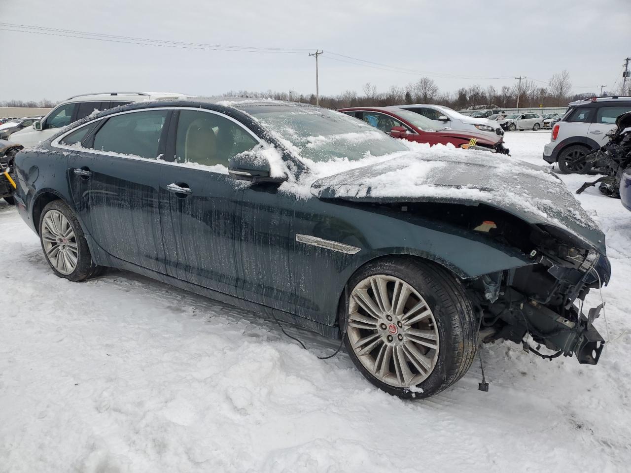 2016 Jaguar XJ - Image 4