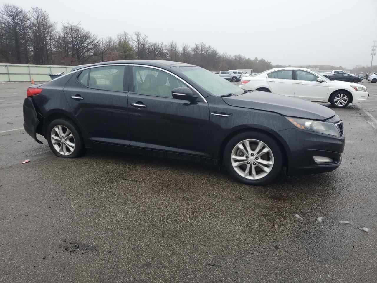 2012 Kia Optima - Image 4