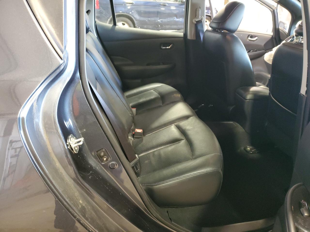 2013 Nissan Leaf - Image 10