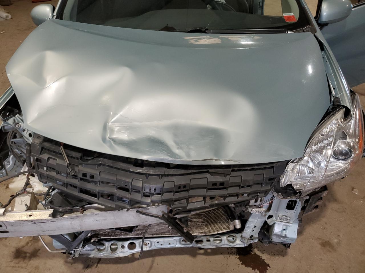 2015 Toyota Prius - Image 12