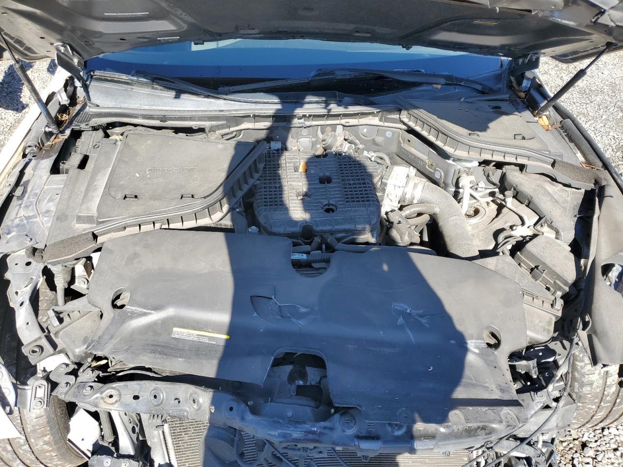 2015 Infiniti Q50 - Image 12