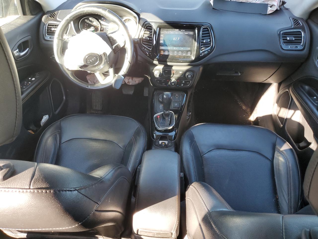 2020 Jeep Compass - Image 8