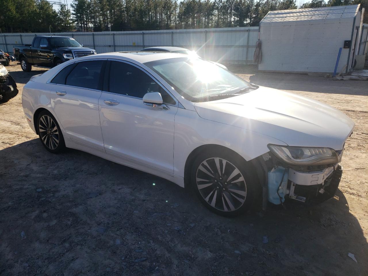 2018 Lincoln MKZ - Image 4