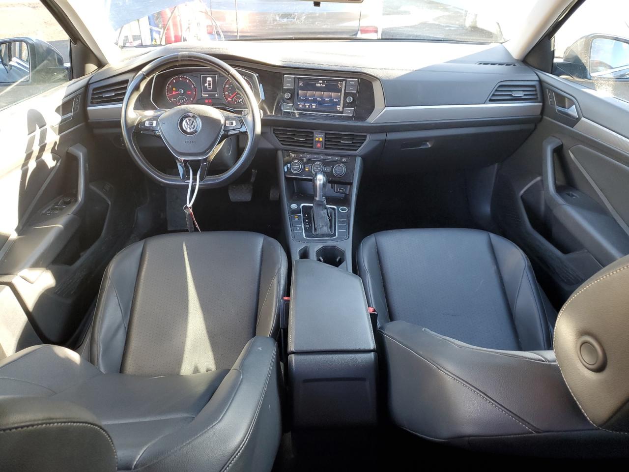 2019 Volkswagen Jetta - Image 8