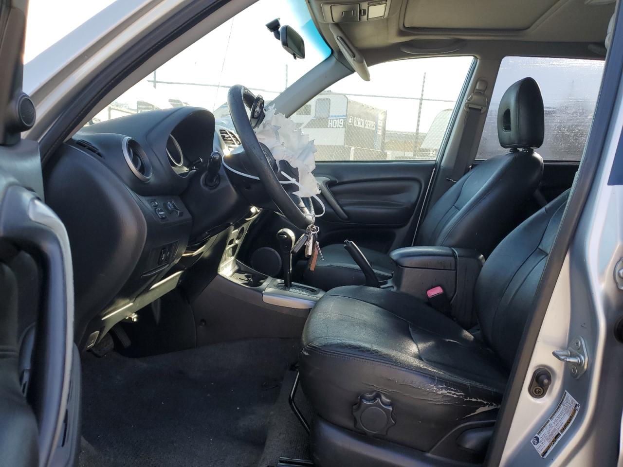 2004 Toyota RAV 4 - Image 7
