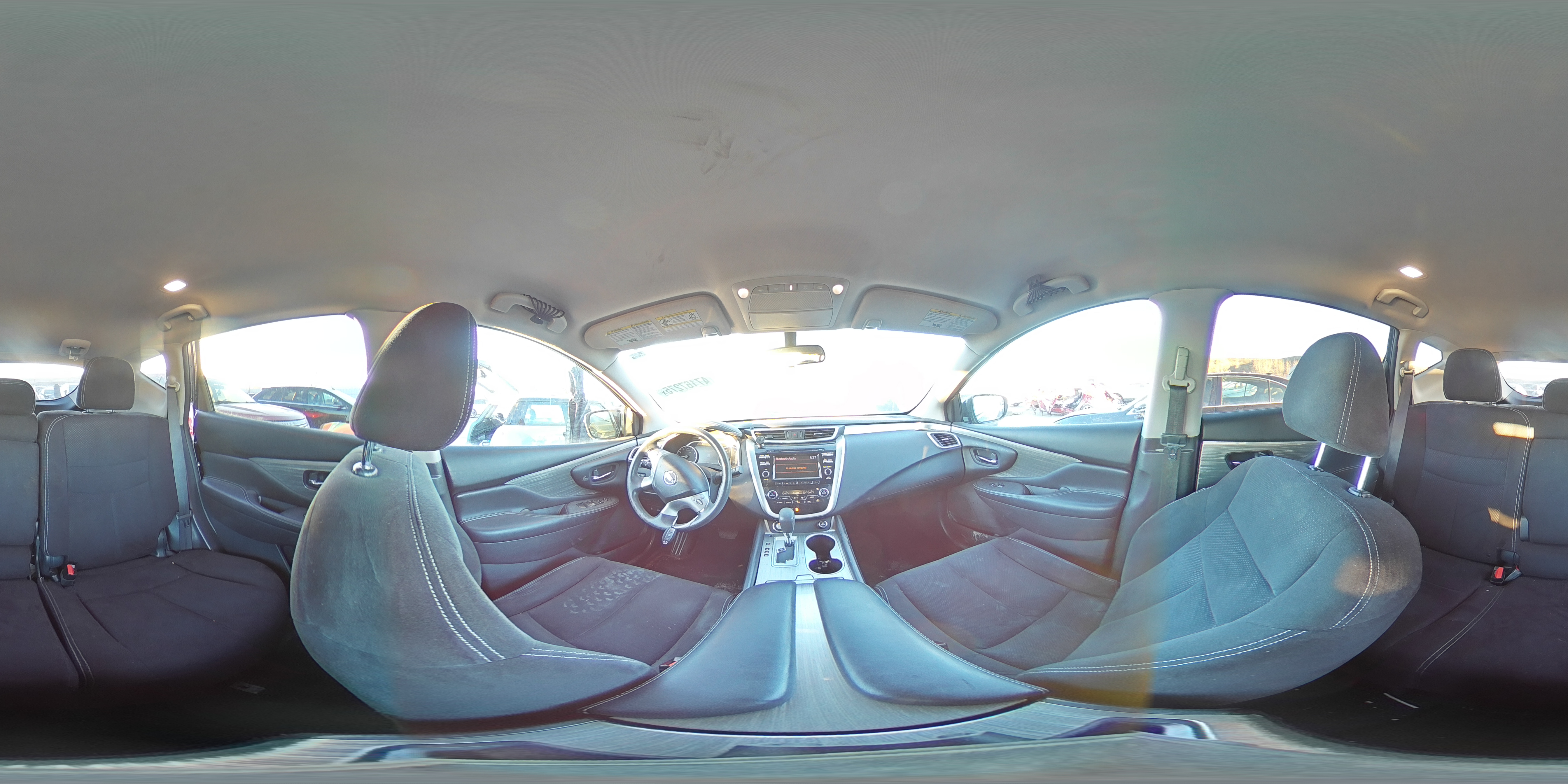 2017 Nissan Murano - Image 13