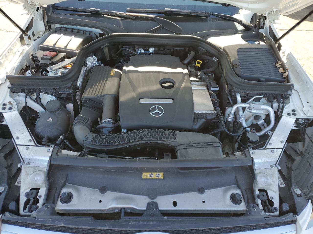 2018 Mercedes-Benz GLC - Image 11