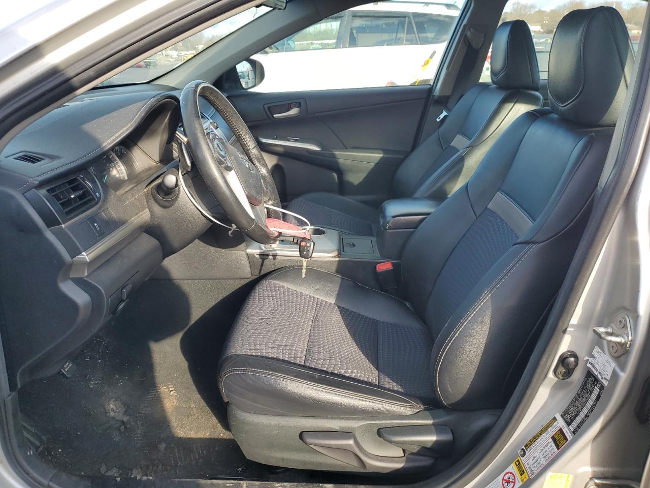 2012 Toyota Camry - Image 7