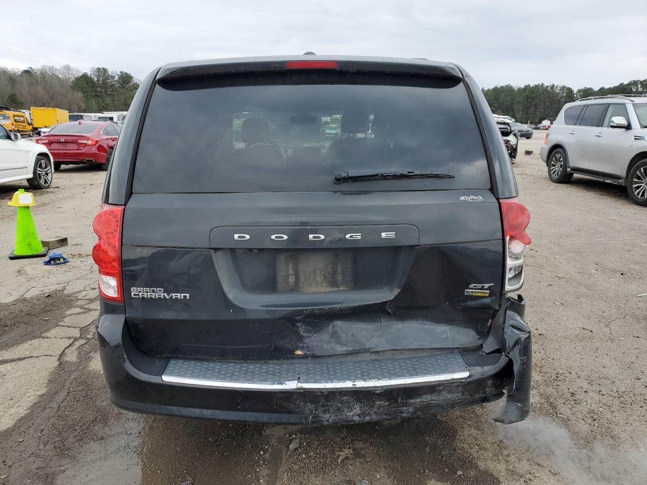 2018 Dodge Caravan - Image 6