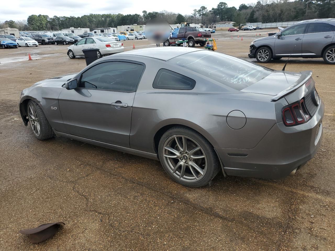 2014 Ford Mustang - Image 2