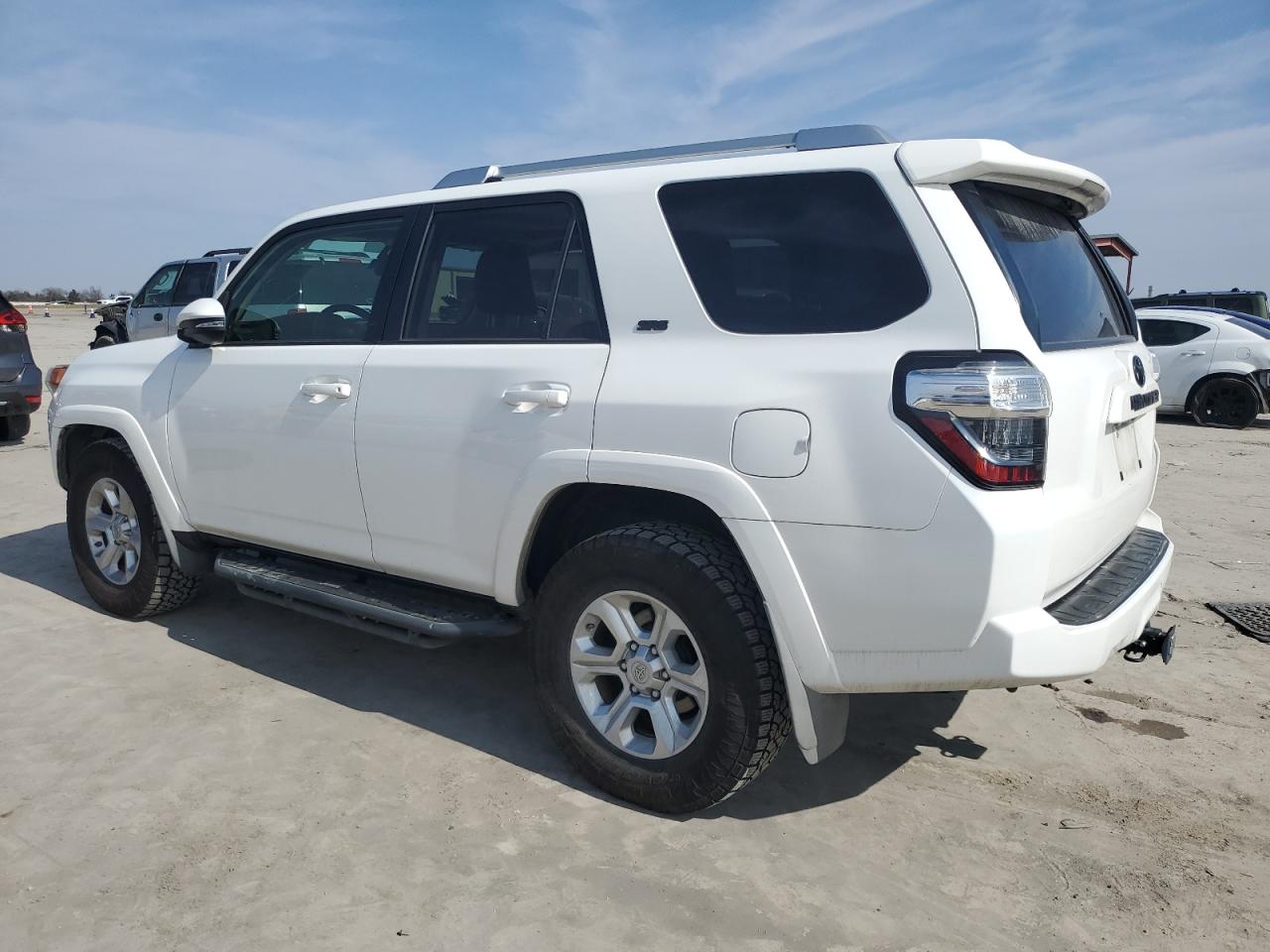 2016 Toyota 4Runner - Image 2