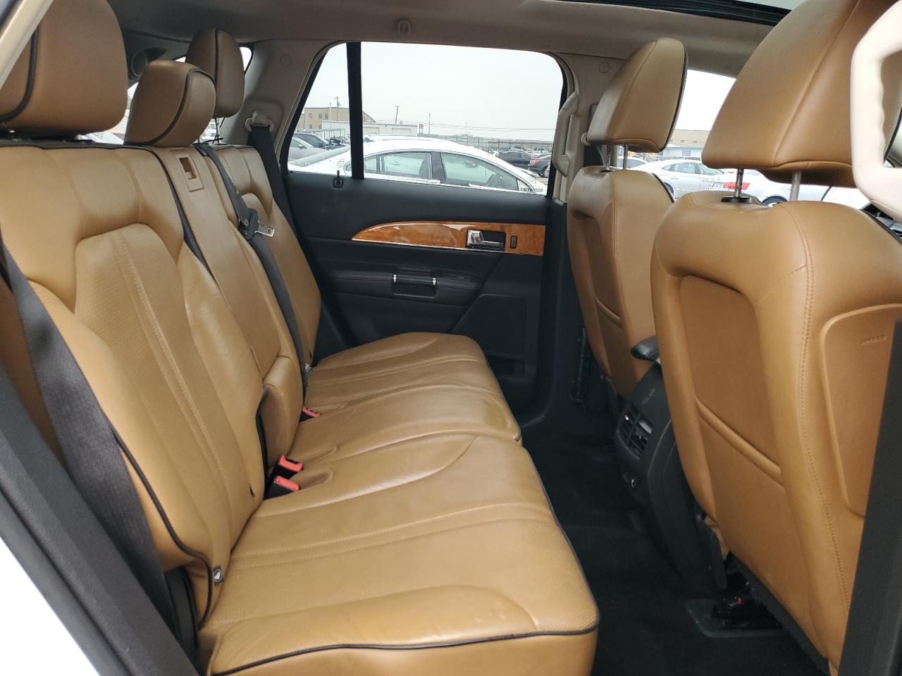 2011 Lincoln MKX - Image 11