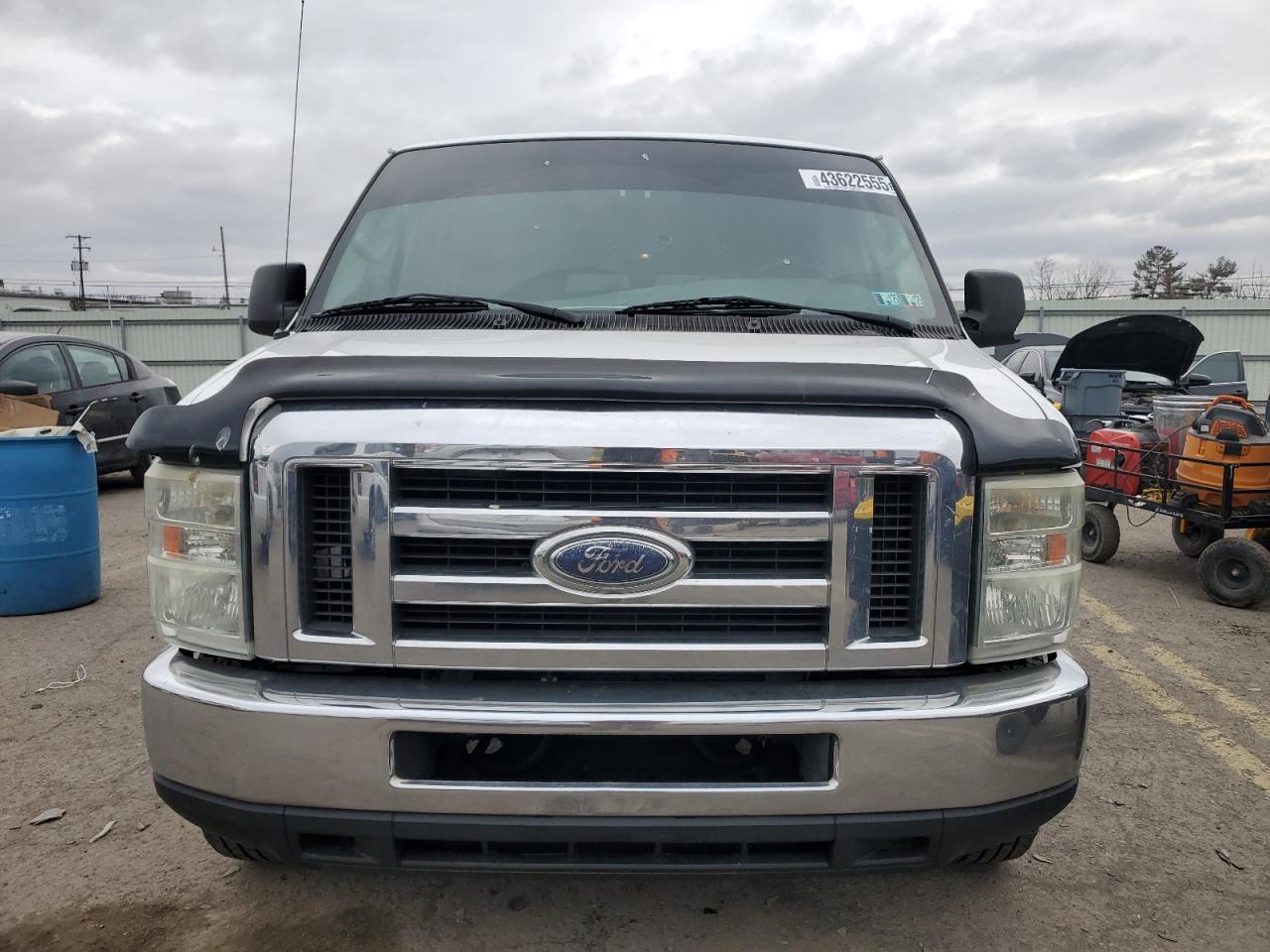 2008 Ford Econoline - Image 5