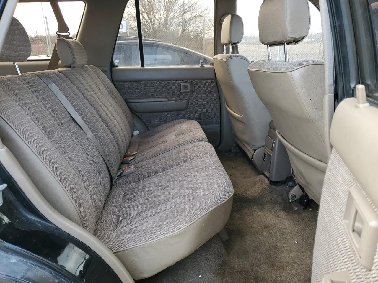 1994 Toyota 4Runner - Image 11
