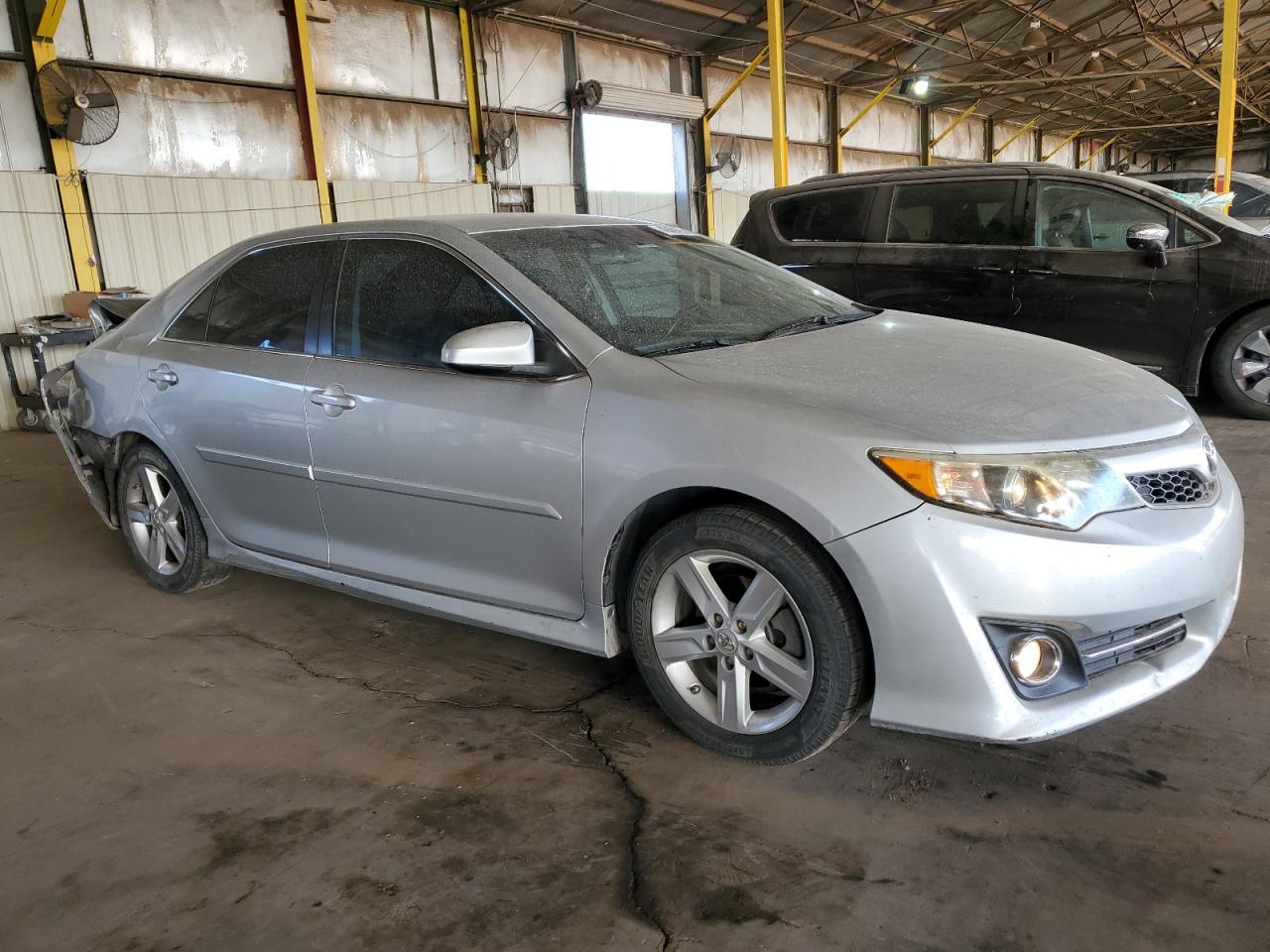 2014 Toyota Camry - Image 4