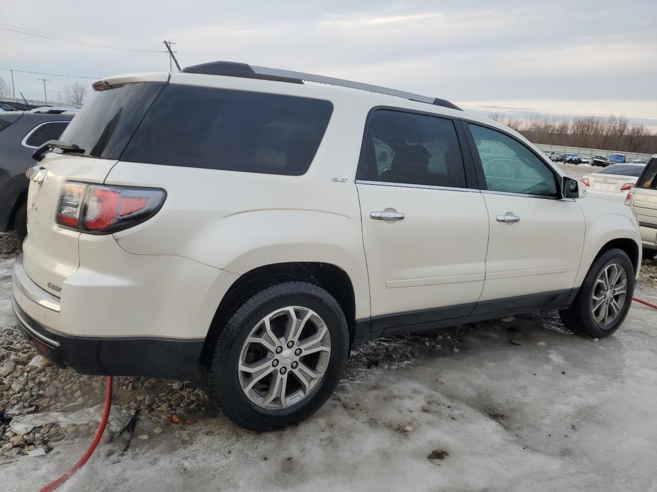 2014 GMC Acadia - Image 3
