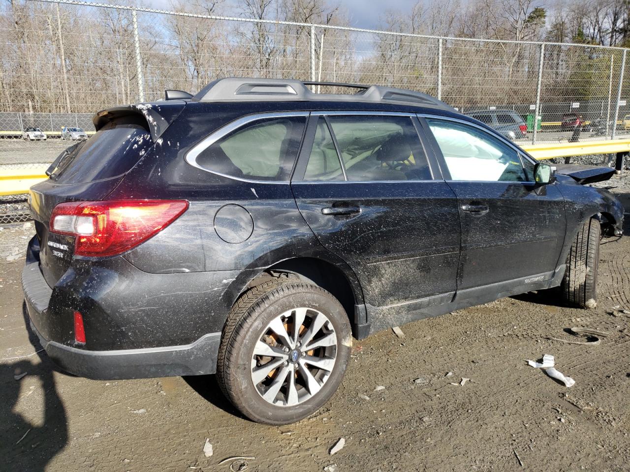 2016 Subaru Outback - Image 3
