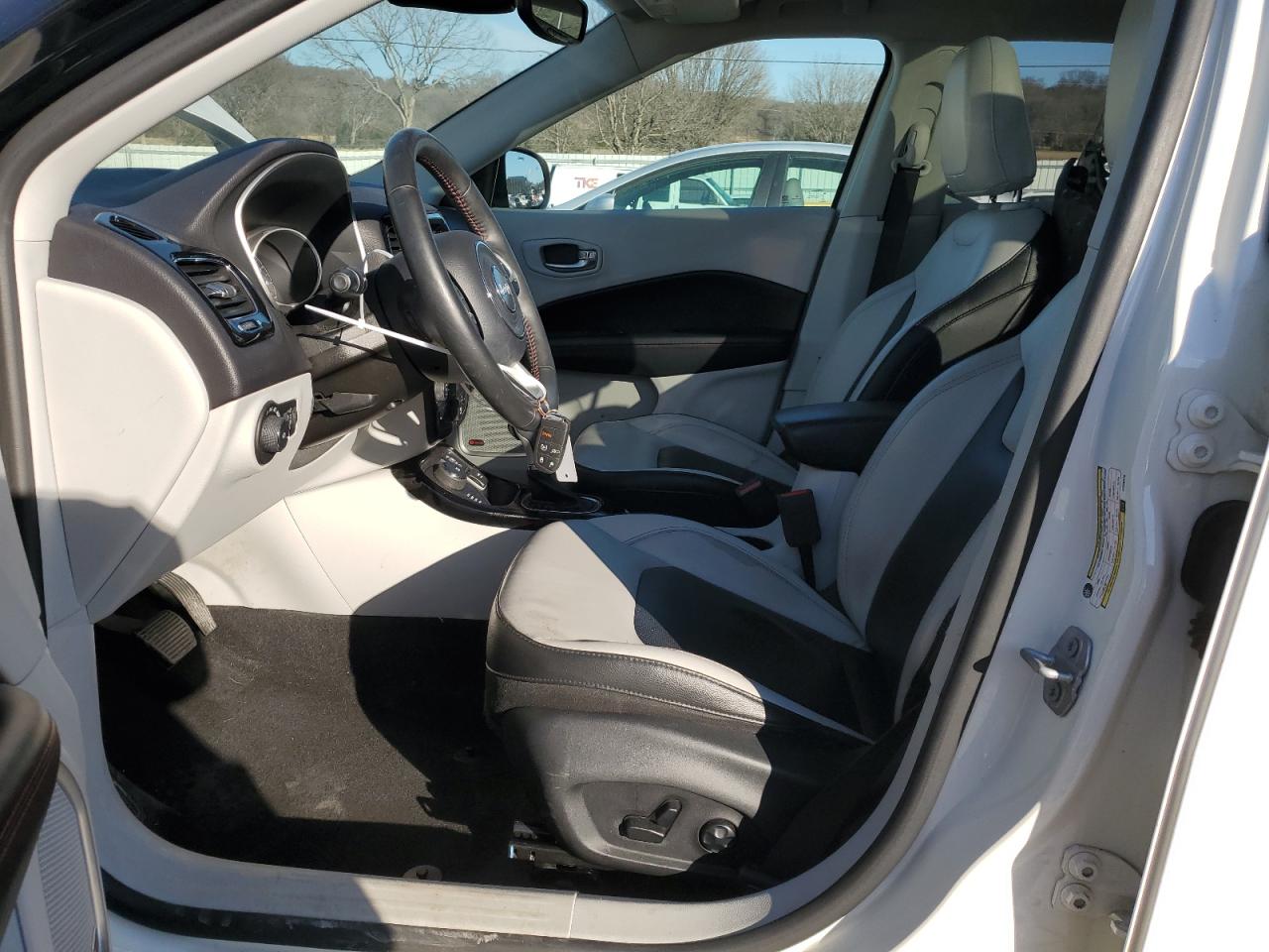 2018 Jeep Compass - Image 7