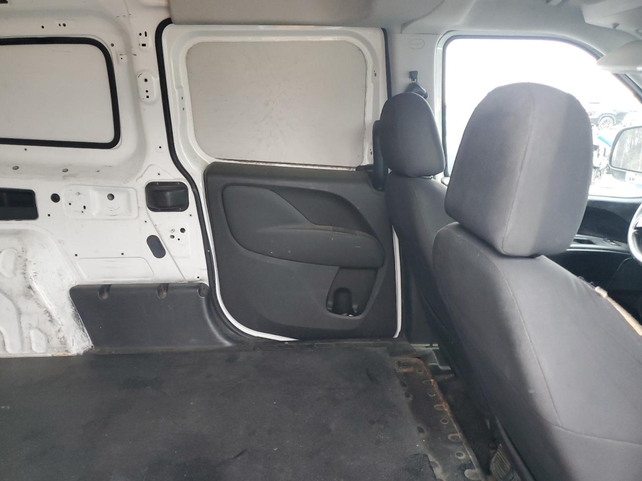 2015 RAM ProMaster City - Image 11