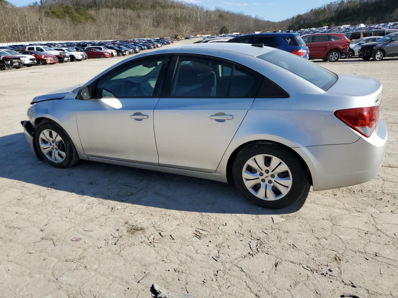 2014 Chevrolet Cruze - Image 2