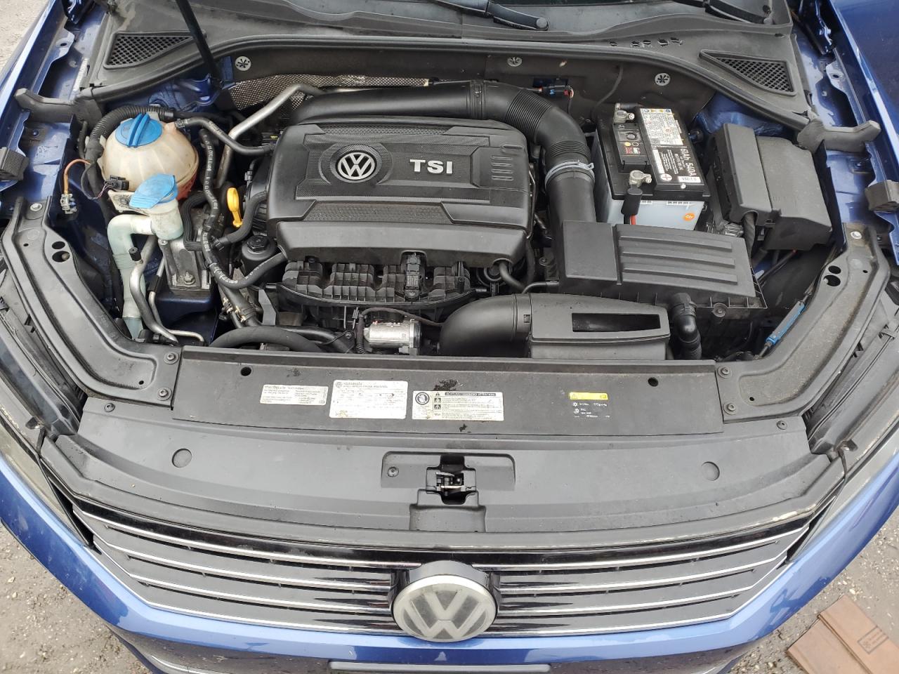 2016 Volkswagen Passat - Image 11