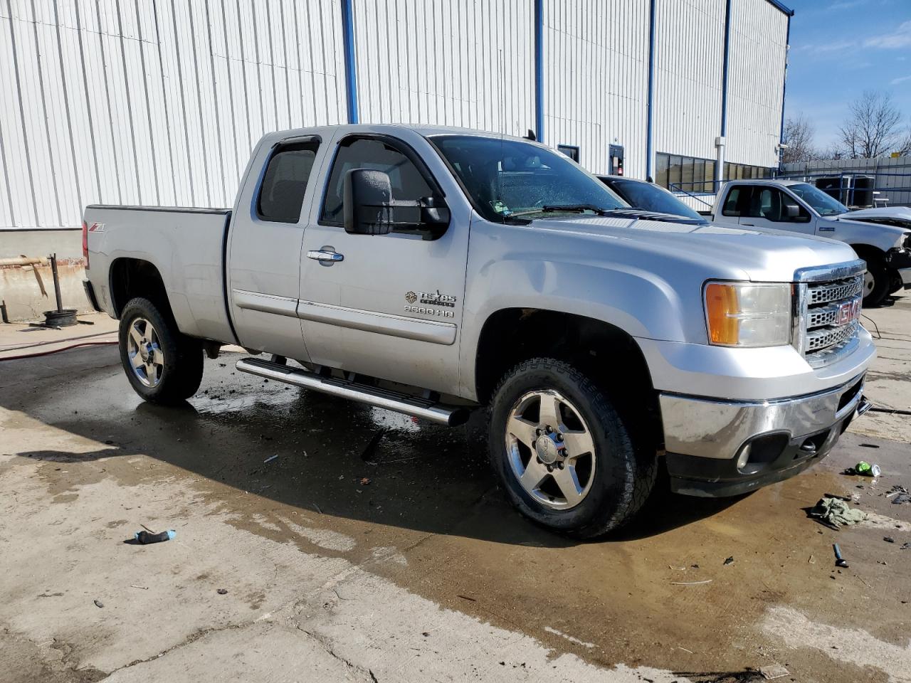 2013 GMC Sierra - Image 4