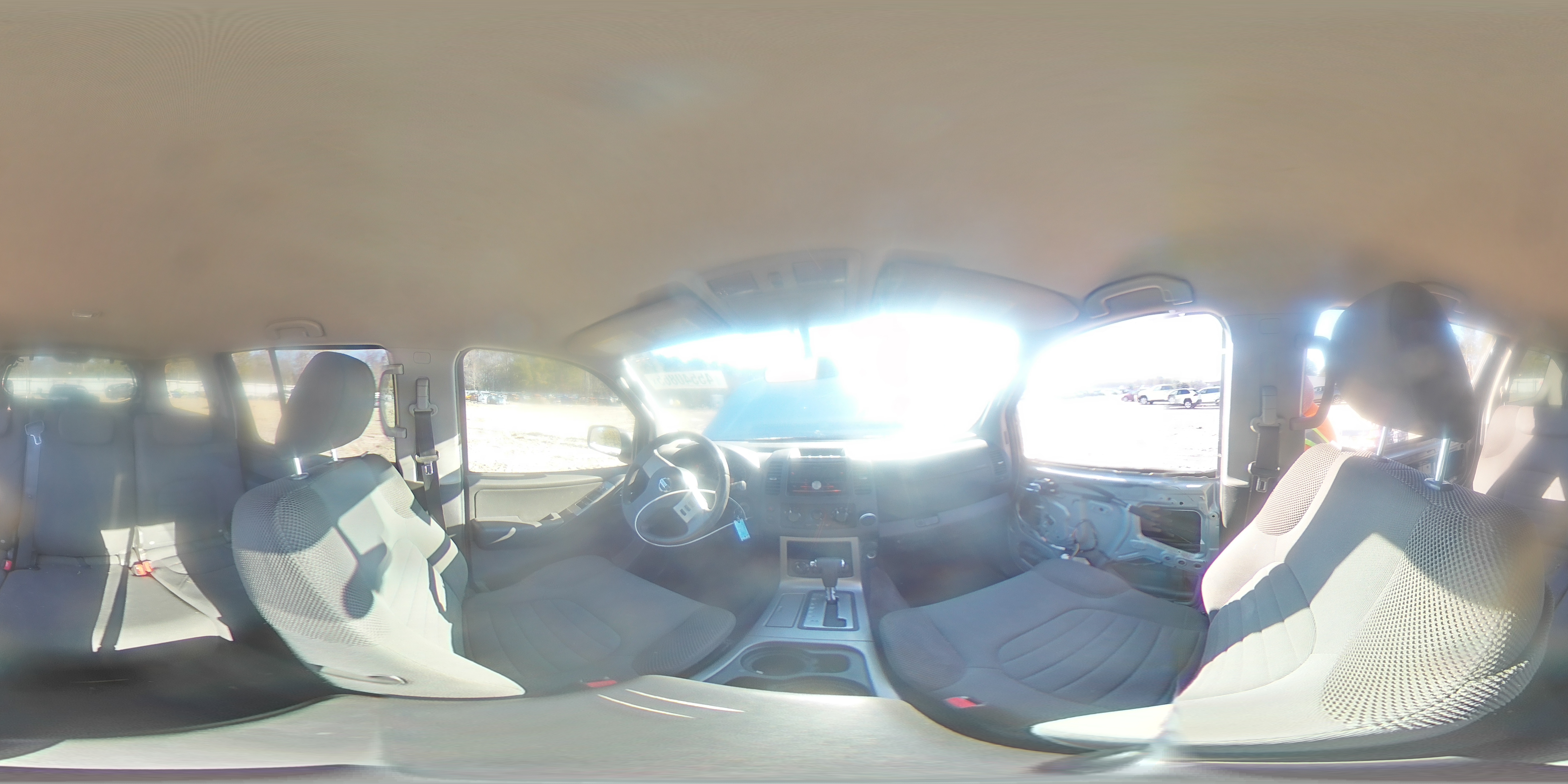 2011 Nissan Pathfinder - Image 14