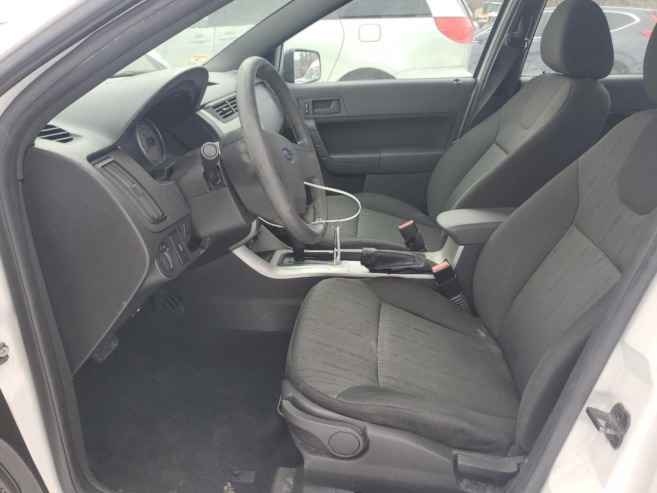 2009 Ford Focus - Image 7
