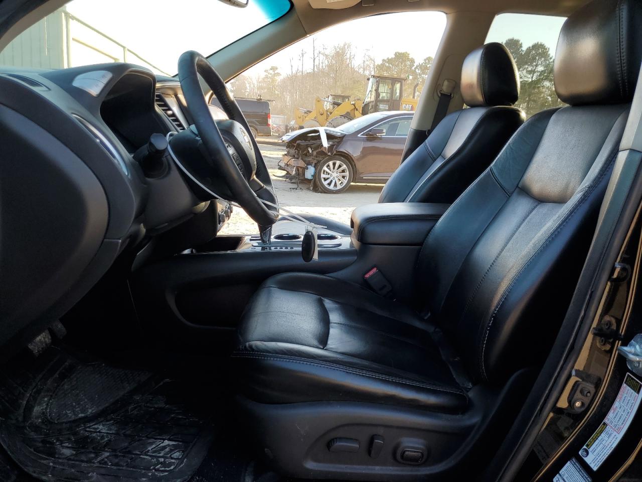 2013 Nissan Pathfinder - Image 7