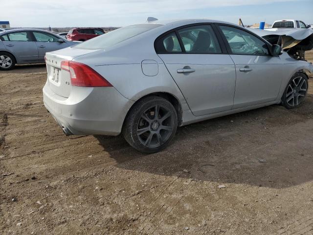  VOLVO S60 2017 Серебристый