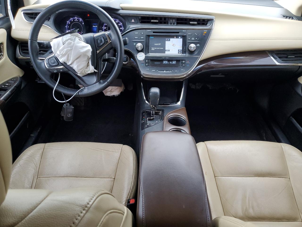 2015 Toyota Avalon - Image 8