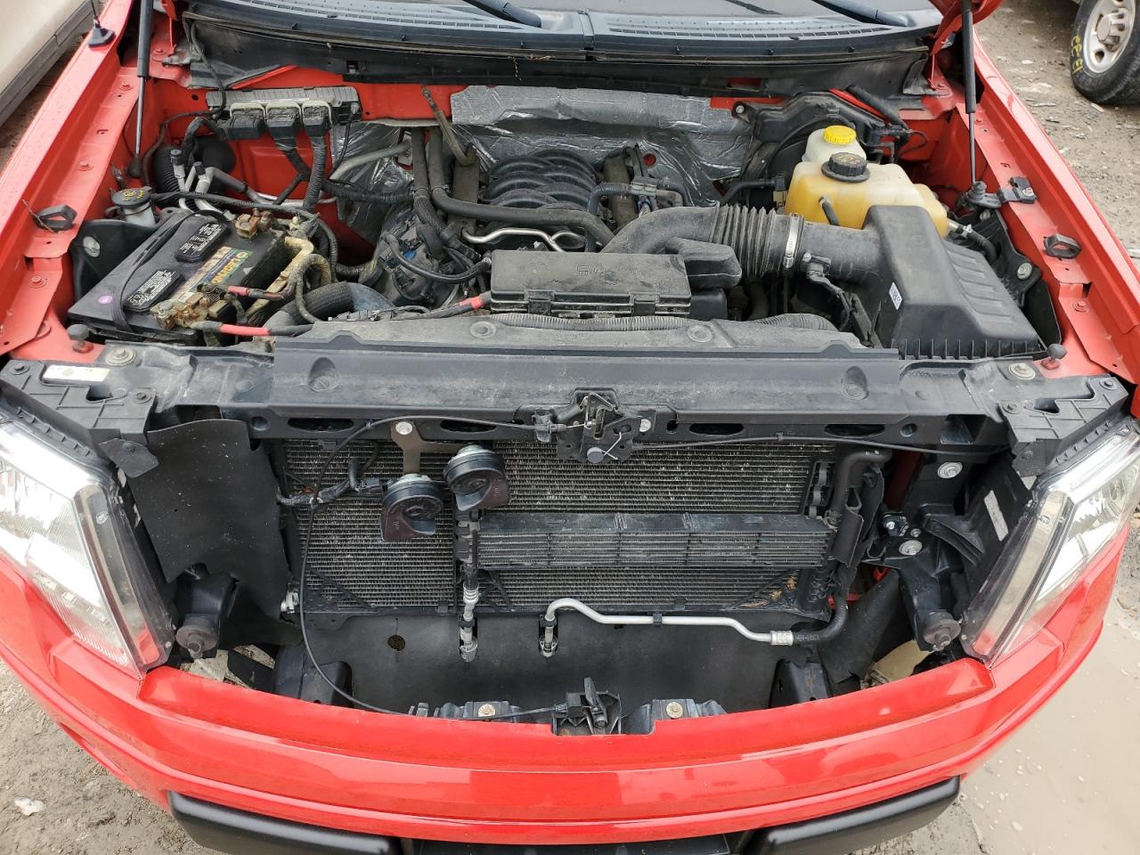 2014 Ford F-150 - Image 12