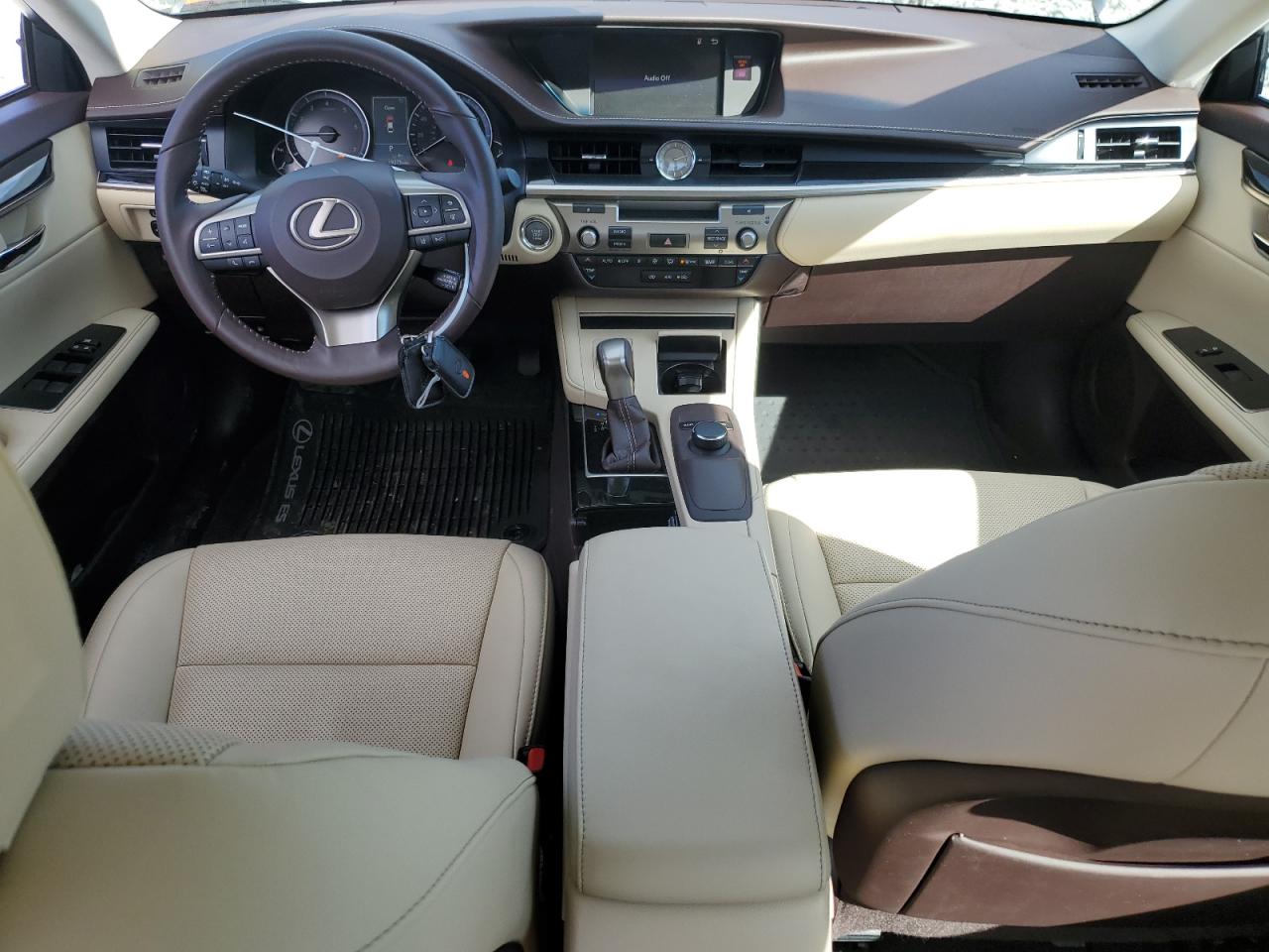2018 Lexus ES - Image 8