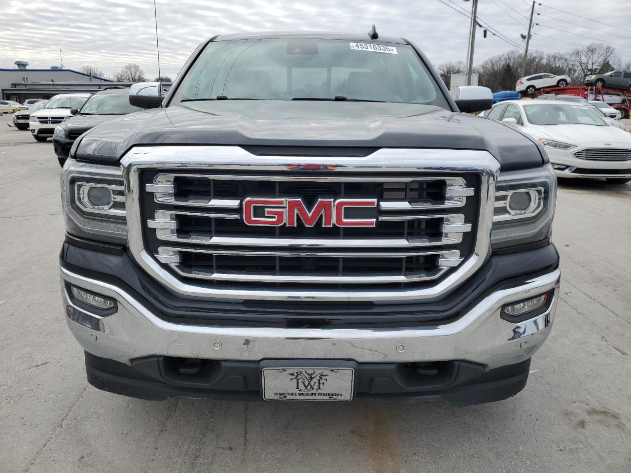 2017 GMC Sierra - Image 5