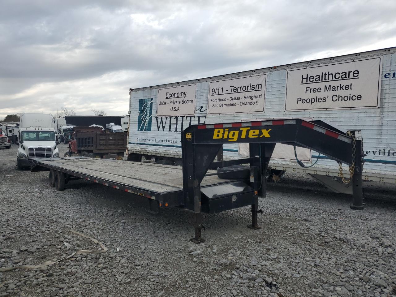 2022 'Other Heavy Equipment' Trailer for Sale in Madisonville, TN - Minor Dent/Scratches
