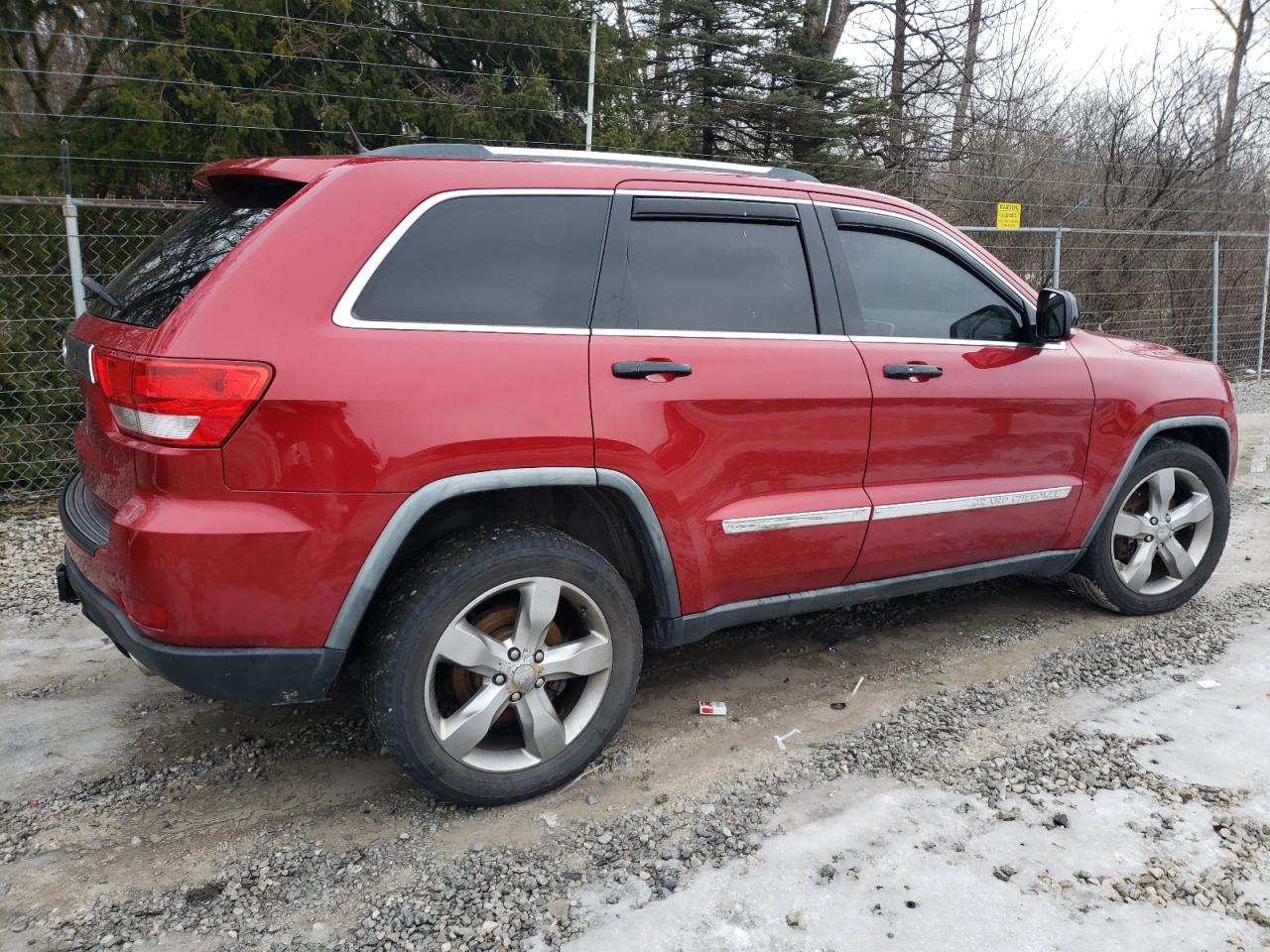 2011 Jeep Grand Cherokee - Image 3