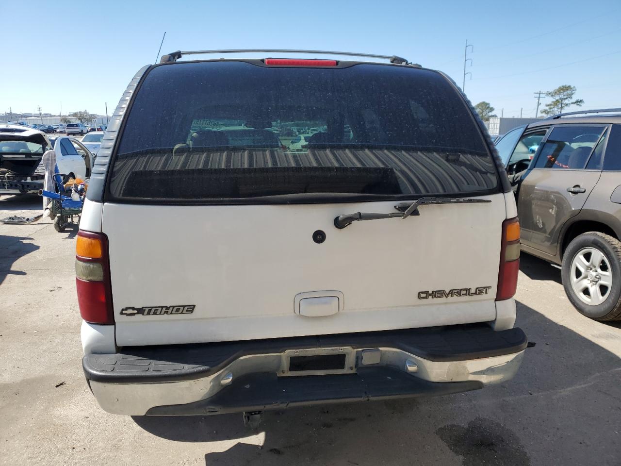 2001 Chevrolet Tahoe - Image 6
