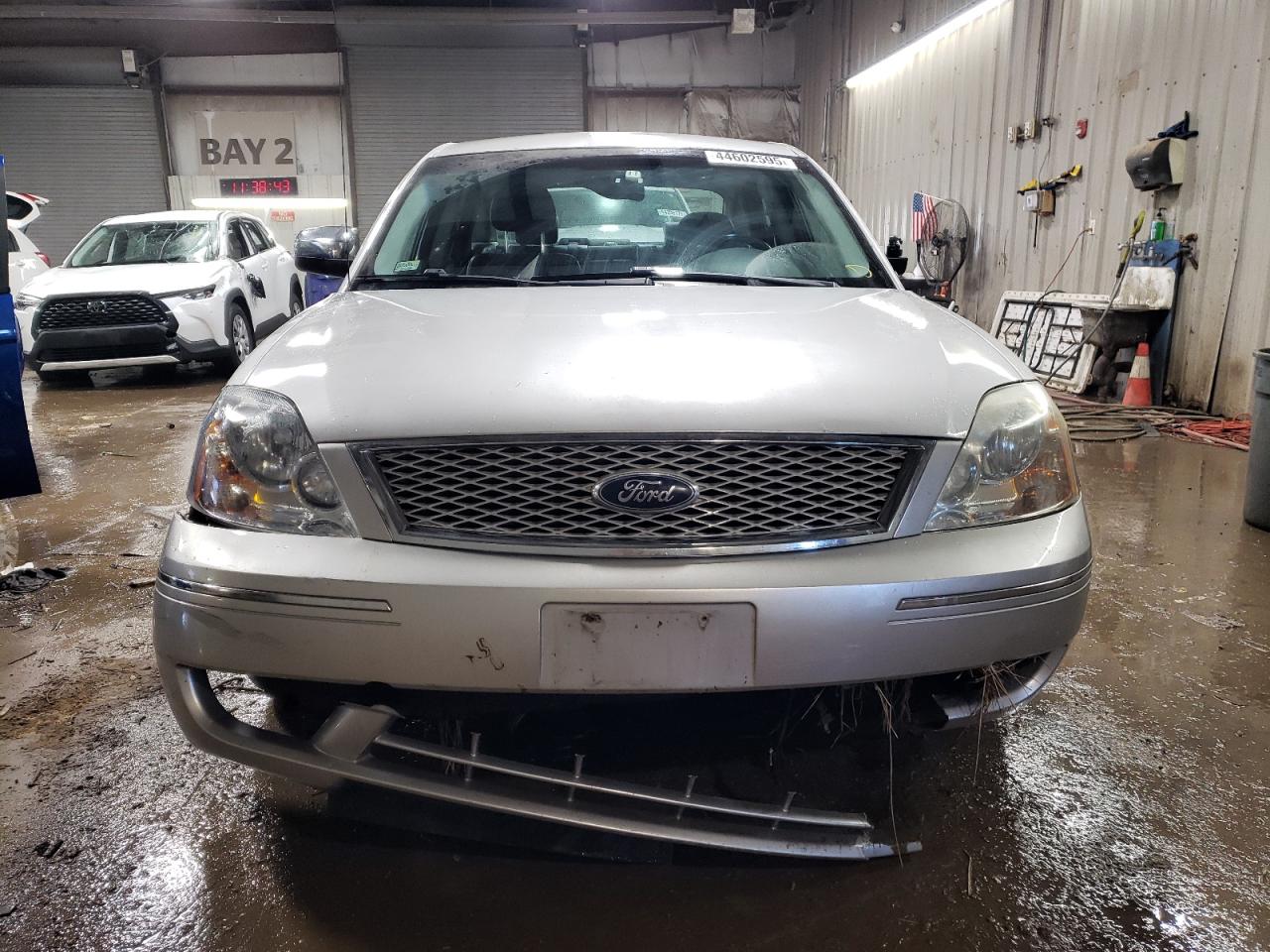 2007 Ford Five Hundred - Image 5