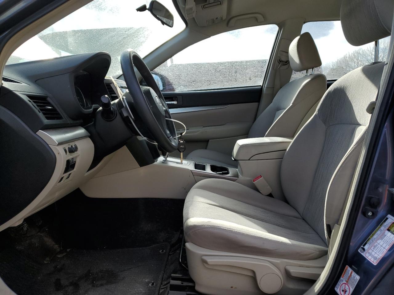 2014 Subaru Outback - Image 7