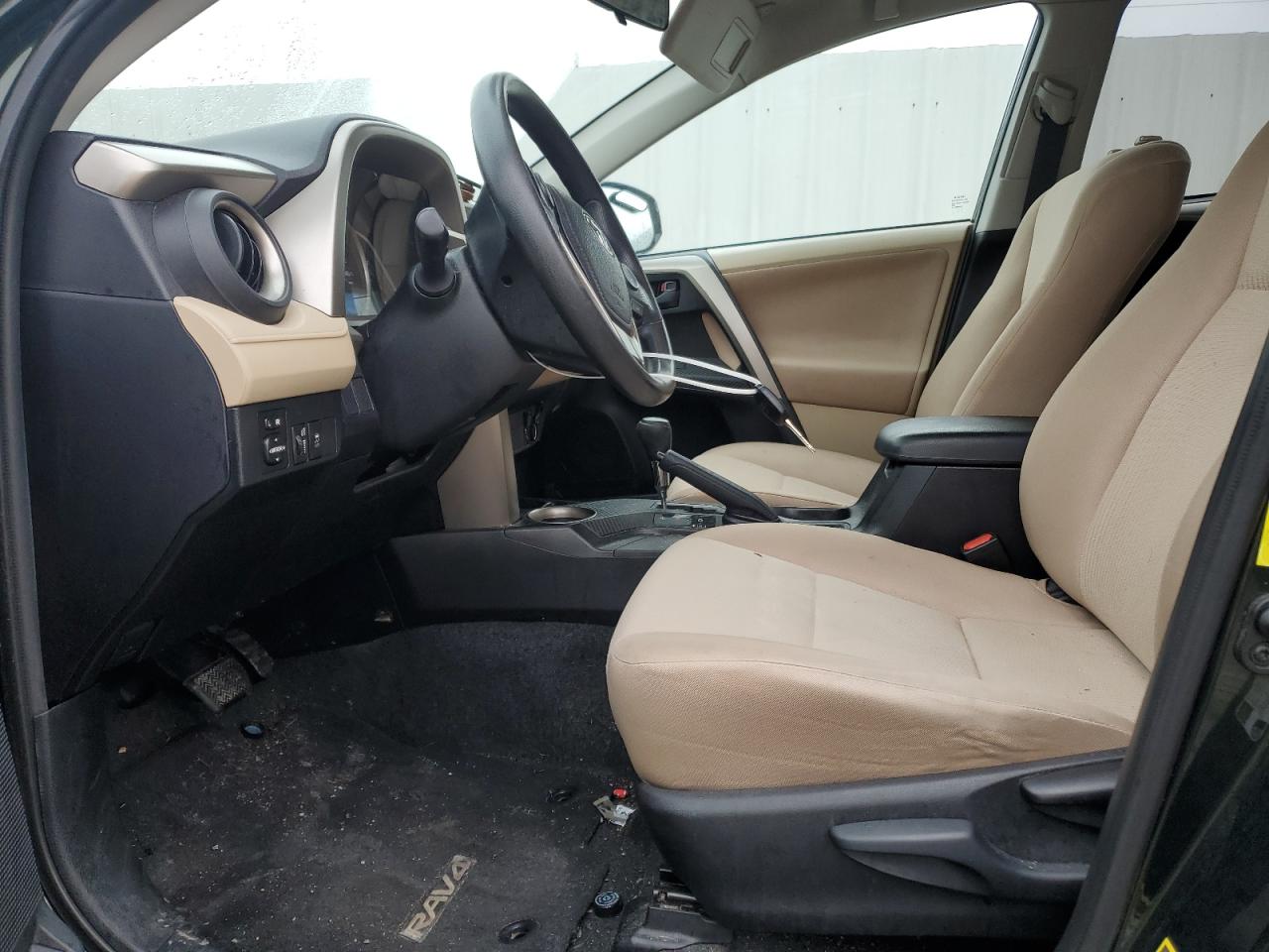 2013 Toyota RAV 4 - Image 7
