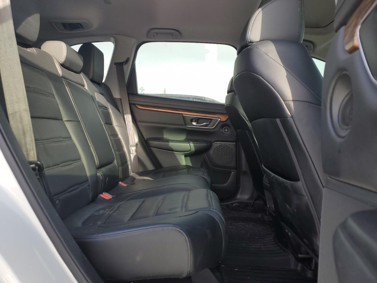 2018 Honda CR-V - Image 11