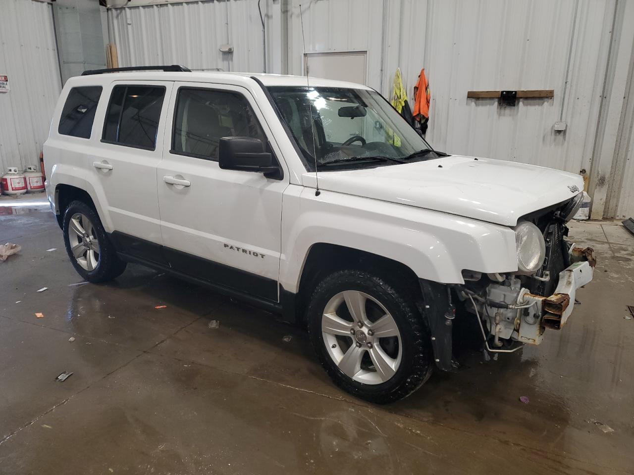 2012 Jeep Liberty (Patriot) - Image 4
