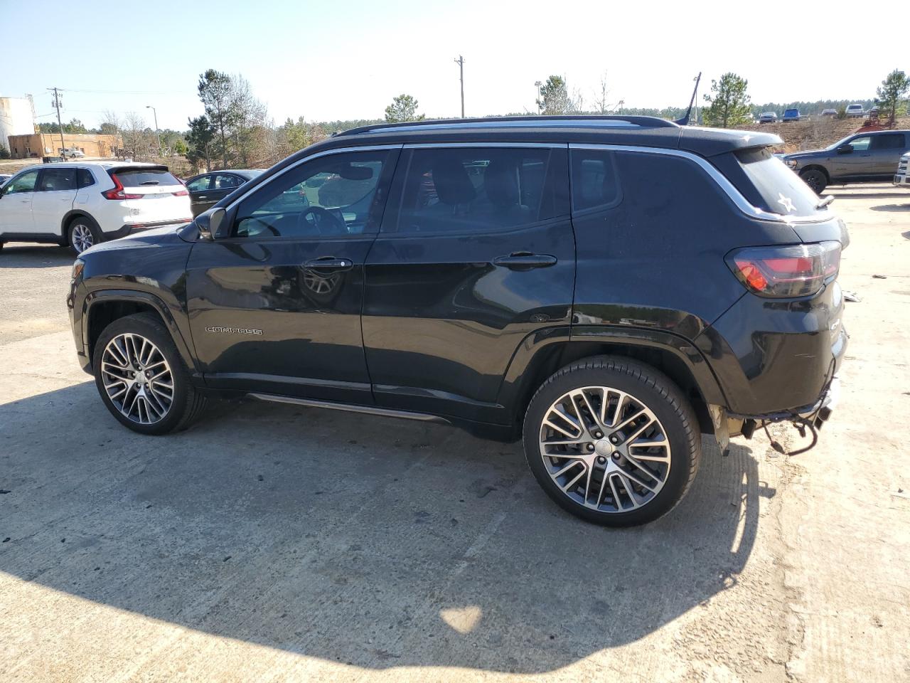 2022 Jeep Compass - Image 2