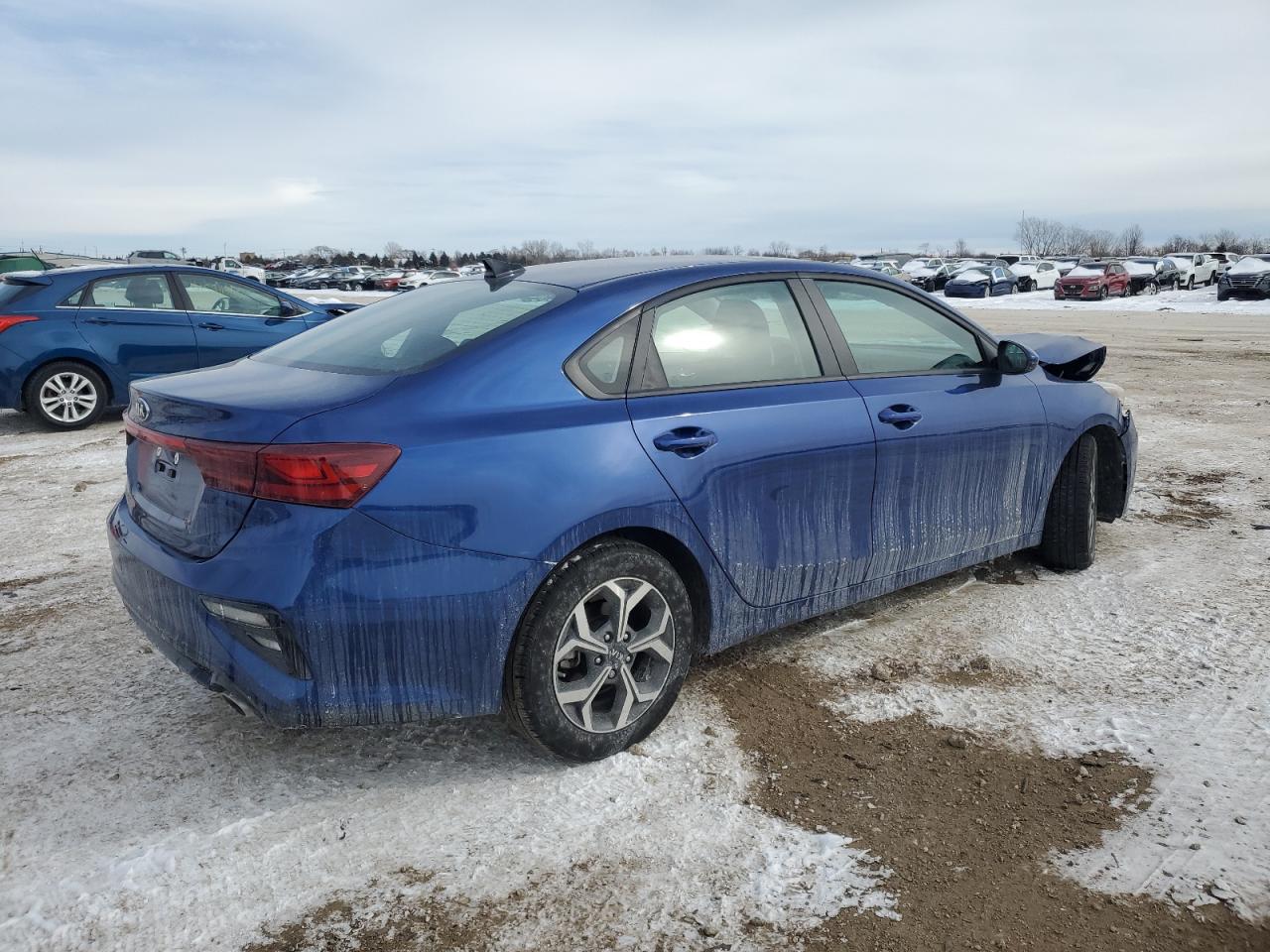 2021 Kia Forte - Image 3