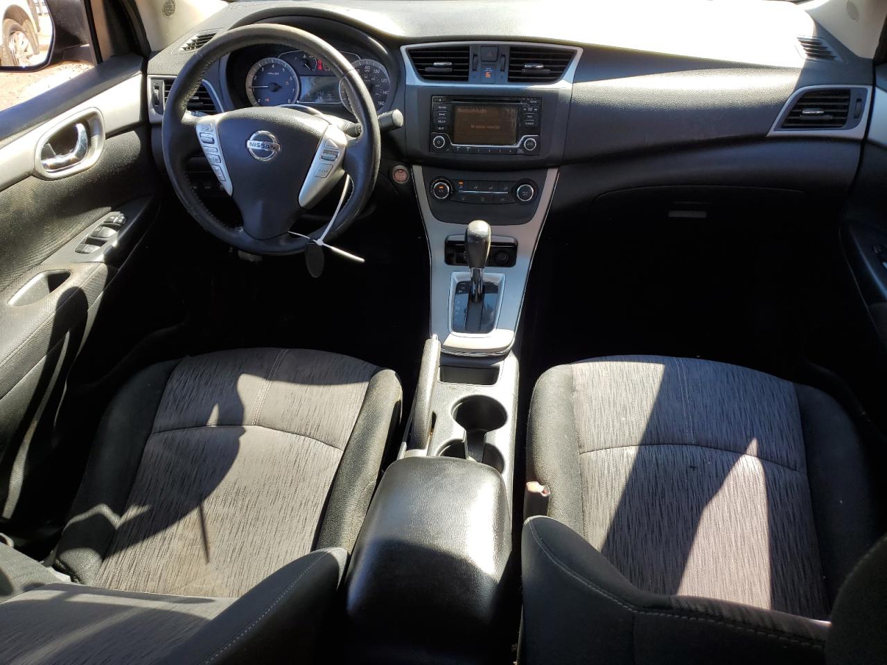2015 Nissan Sentra - Image 8