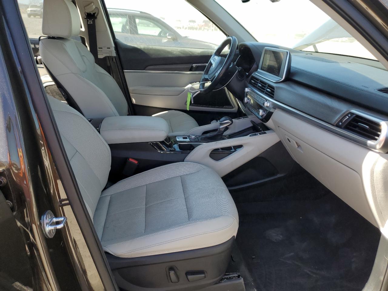 2021 Kia Telluride - Image 7