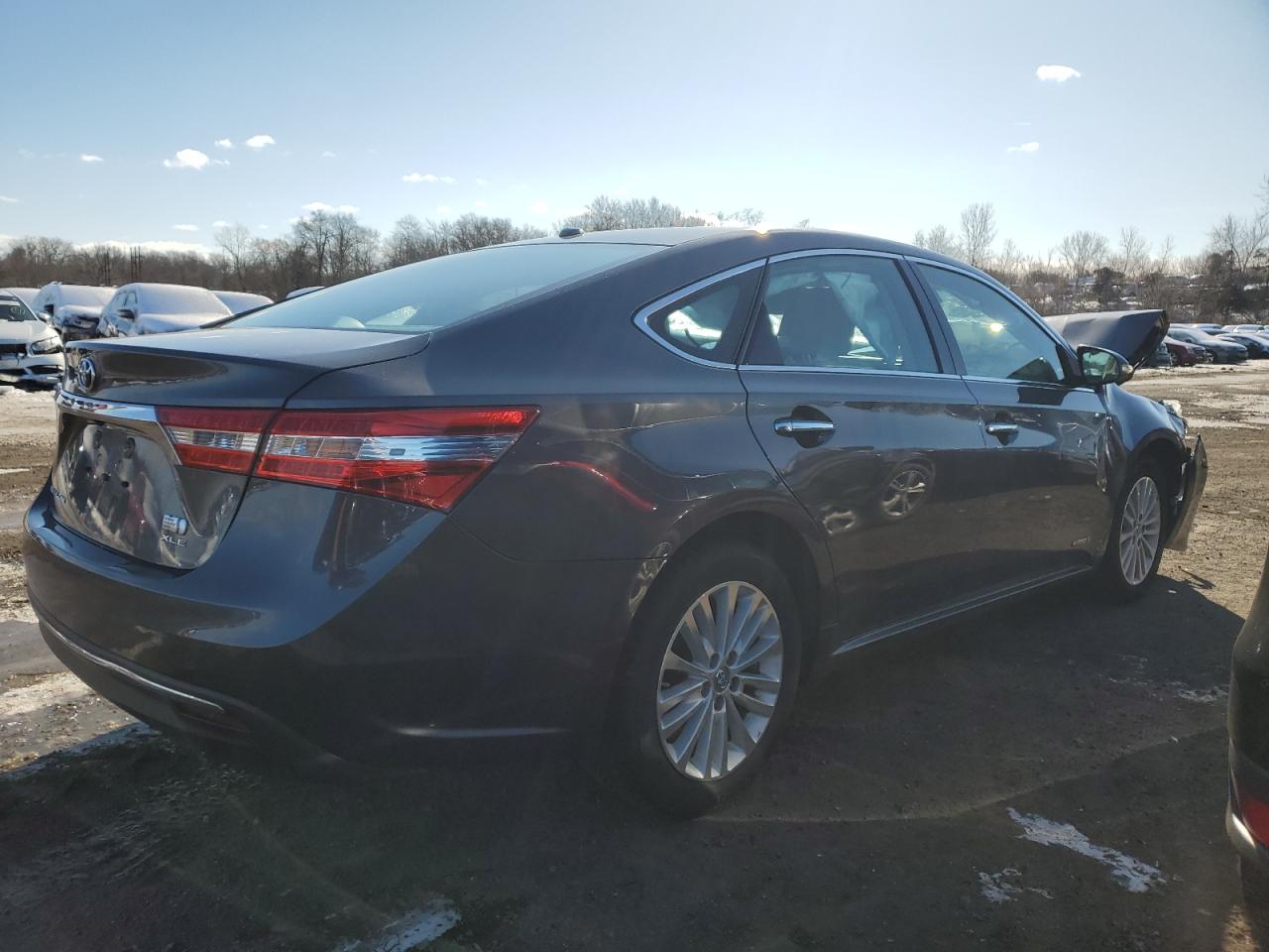 2015 Toyota Avalon - Image 3